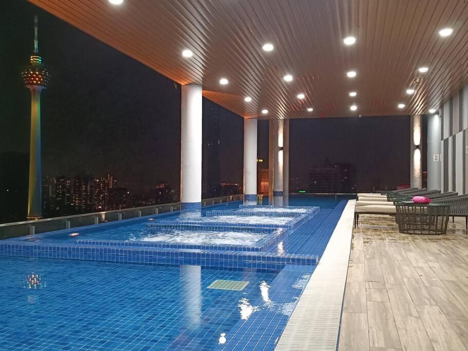 쿠알라룸푸르 Cl 30A Super Kl View Infinity Pool Klcc 아파트 외부 사진